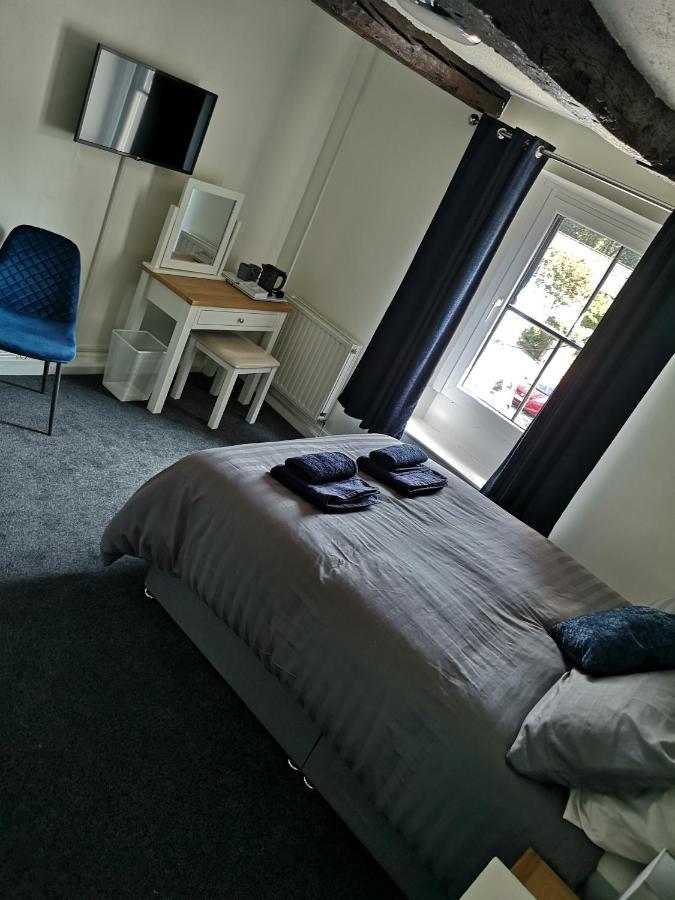 Red Lion Rooms - Self Check In دالتون-ين-فورنيس المظهر الخارجي الصورة